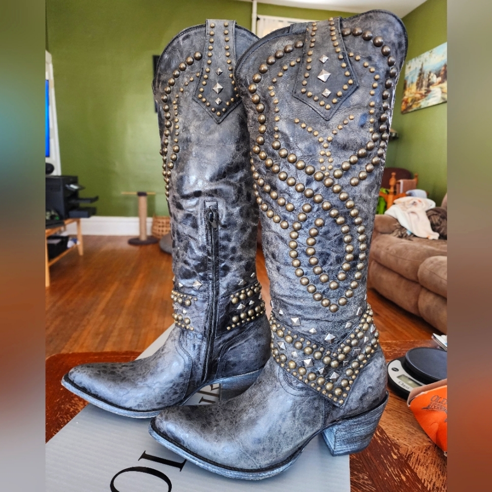 Old Gringo Gray Studded Heeled Boots